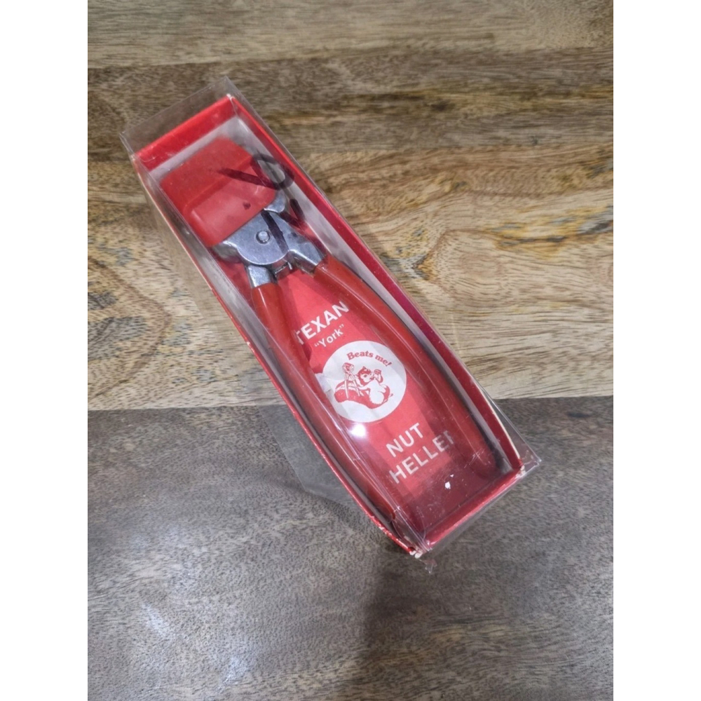 Vintage York Nut Sheller Texan Nut Cracker Original Box